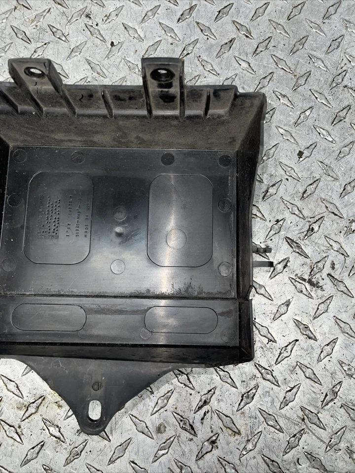 1993 Honda Goldwing 1500 GL1500A Aspencade BANDEJA DE BATERIA SUPORTE DE CAIXA FABRICANTE DE EQUIPAMENTO ORIGINAL - Imagem 2 de 4