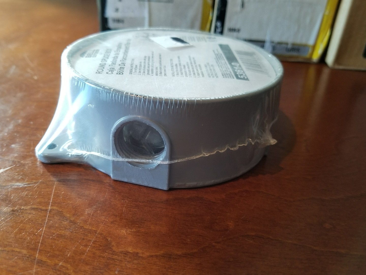 Hubbell-Bell 4-Inch Round Weatherproof Splice Box – Gray, Die Cast Aluminum, For Wet/Damp Locations