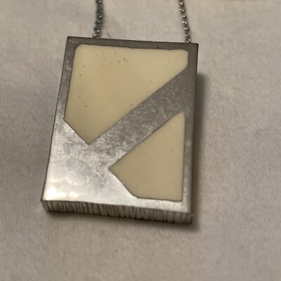 New Vintage Cream INLAY Abstract Arrow PEWTER PENDANT & 18  Chain
