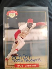 Bob Gibson Autographed Trading Card St. Louis Baseball MLB Alumni Authenticated