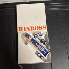 Winross Diecast Truck & Trailer UTZ Snacks