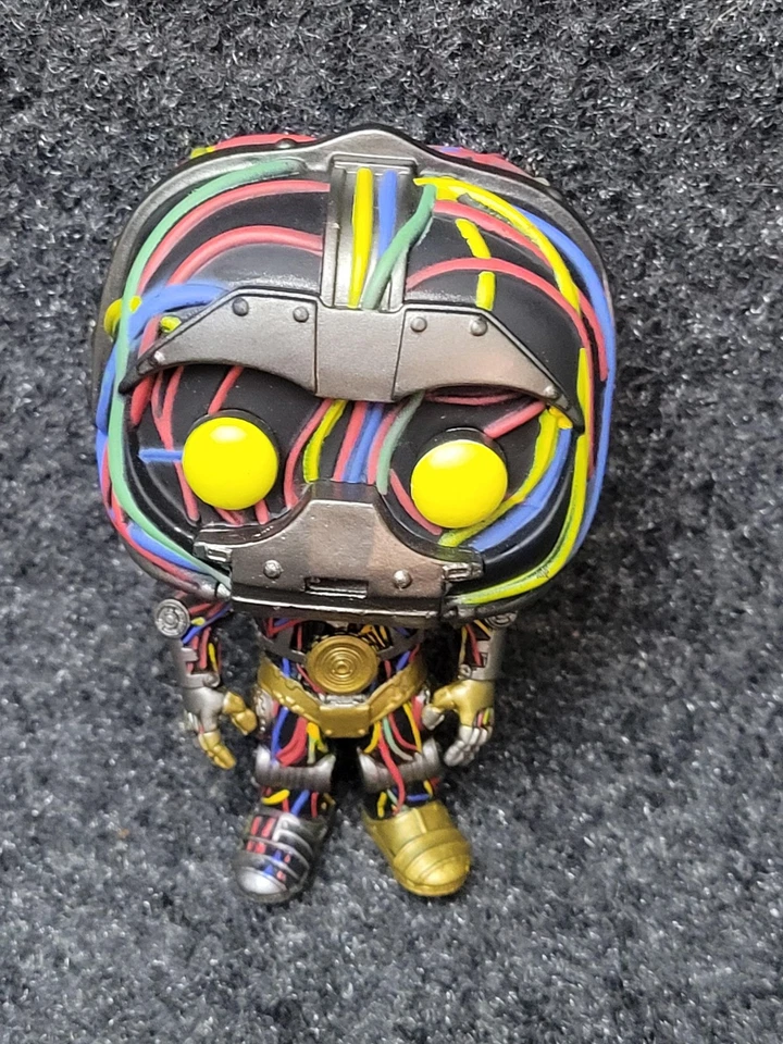 Figura Bobblehead Funko Pop Star Wars C-3PO con cable inacabada coleccionable 4 pulgadas Foto 2 de 4