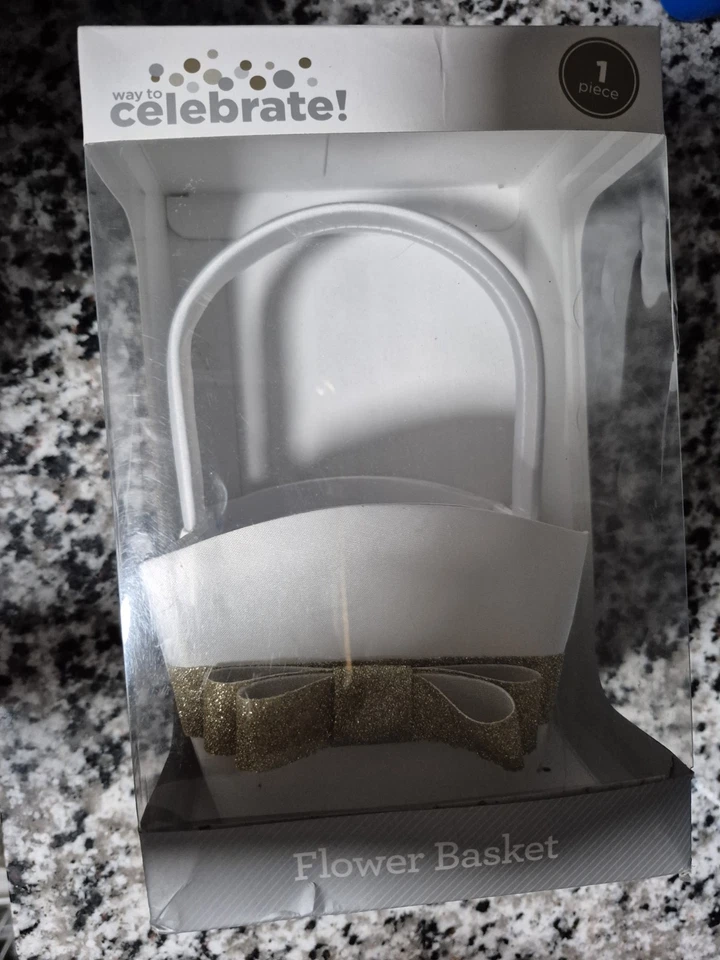 Cesta de boda niña flor y pétalos de rosa * Blanco con lazo beige *Nuevo en caja Foto 2 de 4