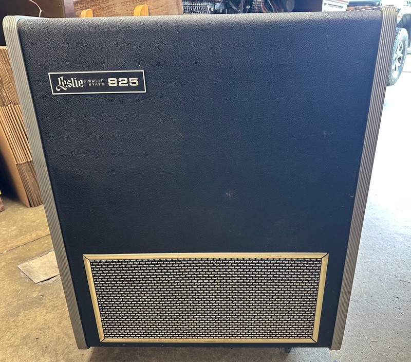 Leslie 825 Portable Cabinet