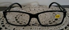 Black Plastic Framed Reading Glasses 2.00 Strength 52 18 138mm D121