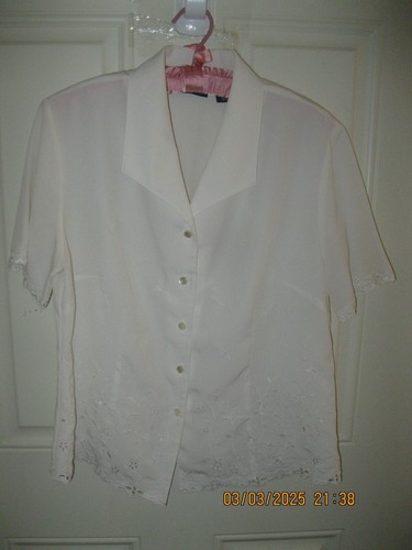 Laura Scott Ivory Short Sleeve Applique Button Up Blouse Womens Size 14