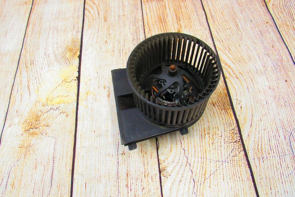 AUDI TT 1.8 2000-2006 OEM AC calentador soplador motor VW 1J1819021C USADO VALEO 05 Foto 2 de 4