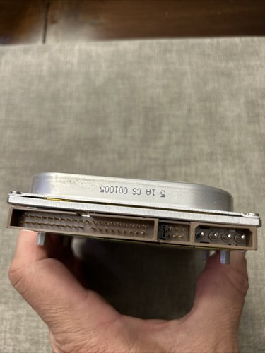 Seagate 20GB 7200RPM PATA ATA-100 IDE 3.5" Internal Hard Disk Drive ST320420A - Picture 3 of 3