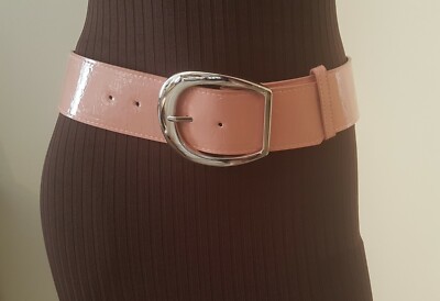 Ceinture neuve à grosse boucle 85 cm sur cm neuve sous blister