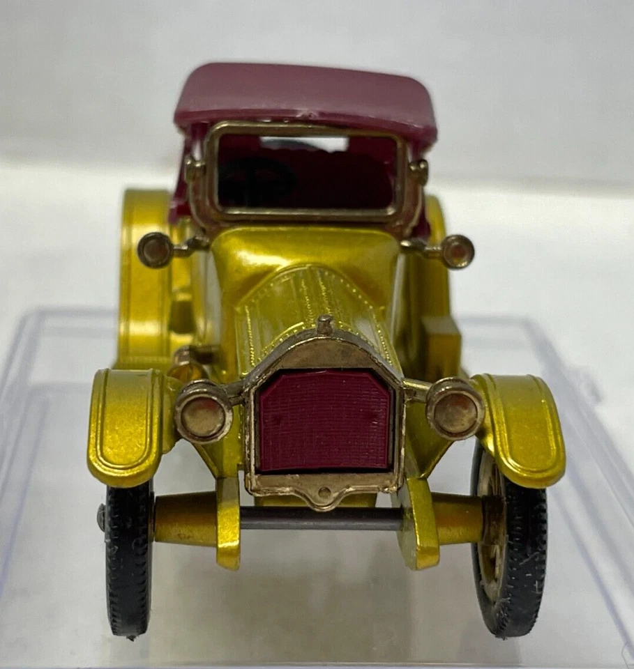 Modelos Matchbox de Antaño Oro 1913 Cadillac Y-6 Caja Original Lesney Foto 3 de 4