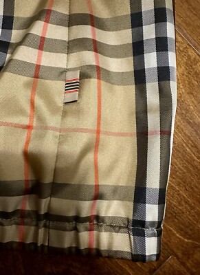 NWOT Burberry Golf Women's Checkered Satin/Mesh Vest Jacket NWOT Burberry Golf Women's Checkered Satin/Mesh Vest Jacket
