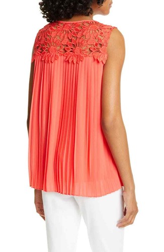 Ted Baker Sherbey Floral Lace Yoke Pleated Sleeveless Blouse Size 0 Red NEW $195 - Picture 2 of 5