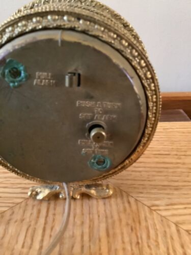 Vintage Saks Fifth Avenue Electric Alarm Clock Working Condition - Picture 6 of 10
