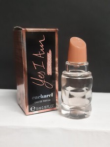 Mini Yes I Am Glorious by Cacharel Eau de Parfum Miniature Perfume Sample NIB