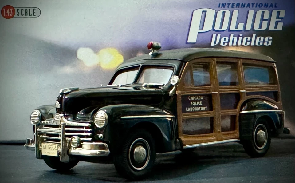 Brooklin IPV 45 1948 Ford V8 Station Wagon (Chicago Police) - Black - Image 2 of 4