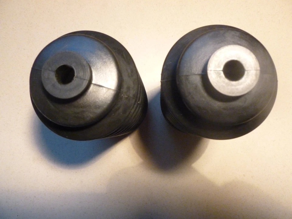 Rack & Piñón Fuelle/Bota - KIT DE 6 PIEZAS-EN STOCK-2 Botas 4 Abrazaderas Pontiac Firefly Foto 2 de 3