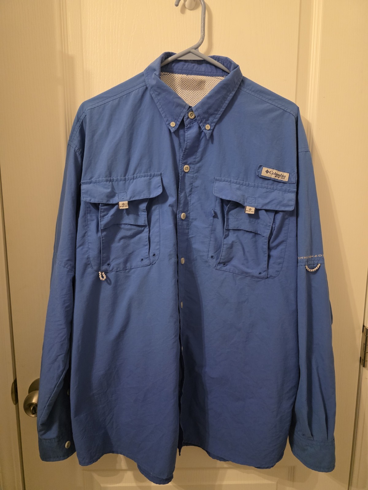 Columbia PFG Blue Long Sleeve Button-Up Fishing Shirt Mesh Lined Pockets