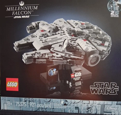 LEGO Star Wars Millennium Falcon 75375 921 Pieces Display Stand Included