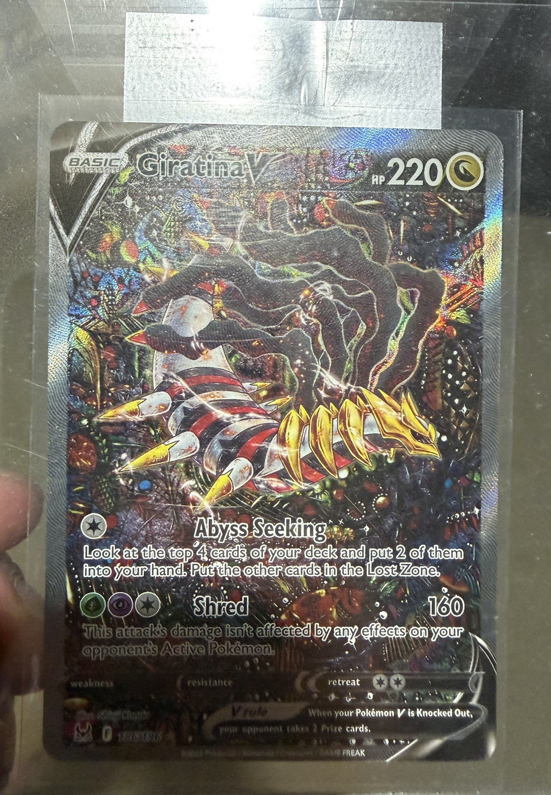 Pokémon TCG Giratina v 186/196 2022 Swsh11: Lost Origin Full Art