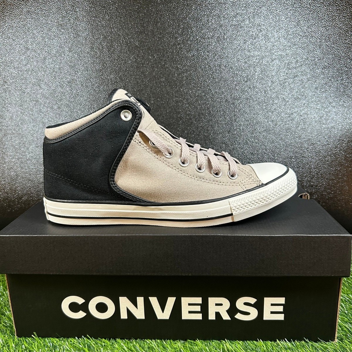 Converse Chuck Taylor All Star High Street Mid Mens 8  display picture 1