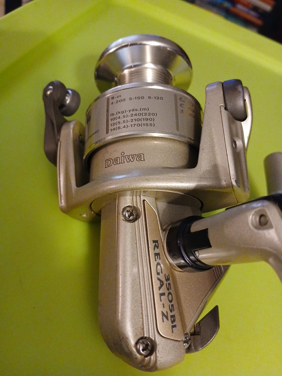 Daiwa Regal Z 3505BL Spin Fishing Reel Trigger Cast 10-14 Lb Test
