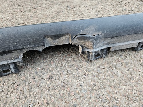 PORSCHE TAYCAN 9J1 2023 TURBO S S SEITENSCHWELLER N/S LINKS CARBON VERKLEIDUNG GR.1-7071-A021 - Bild 9 von 13