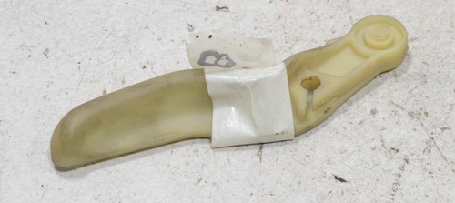 OPEL Corsa A CC Bj 91 Hebel Öffner Motorhaube #99348-F305