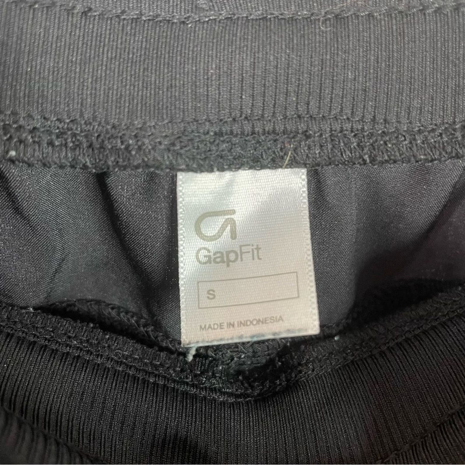 𝅺Gapfit Striped Drawstring Joggers - image 3