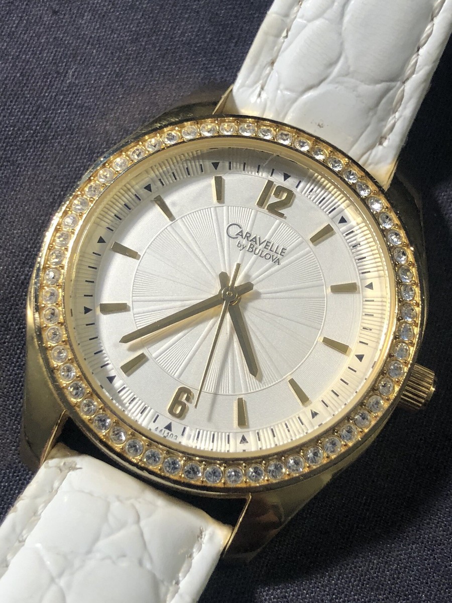 Caravelle By Bulova Womens Vintage Gold Tone Mop Dial Watch New Battery Vintage Caravelle by Bulova Quartz Watch Women Gold Tone  main image 3