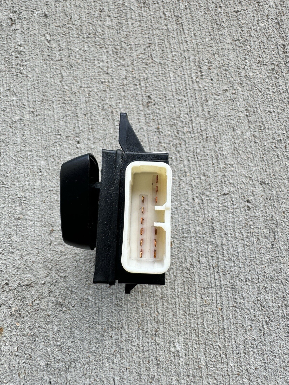 Picture 2 of 3