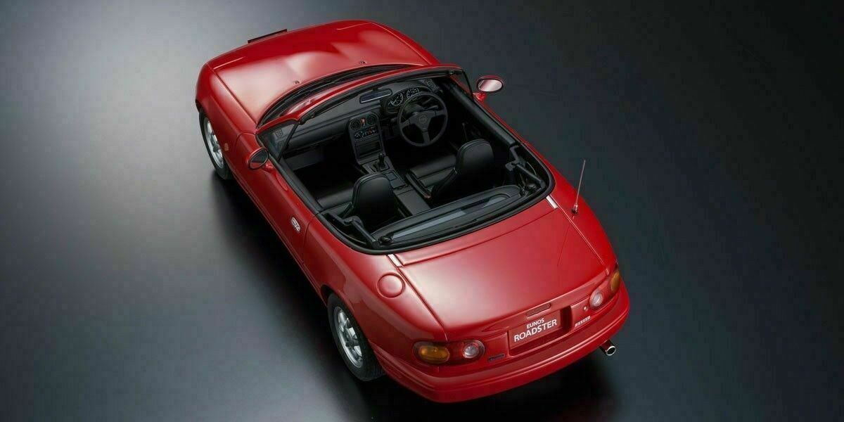 【希少】京商 1/18 マツダ MX-5 ミアータ ユーノス ロードスター 1/18 Mazda Eunos MX5 Miata Spider Roadster Red Resin Model
