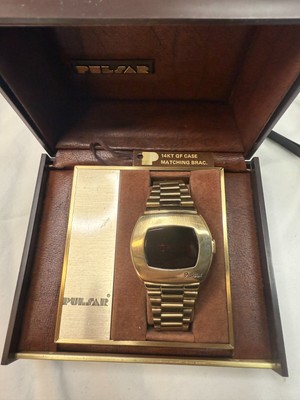Pulsar P2 LED watch, 14KGF case and band, double boxes, works well