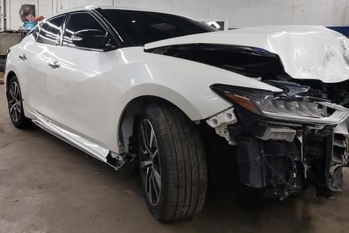19 20 MAXIMA Left Door Mirror Power w/turn signal (heated) w/o auto Reverse Tilt - Picture 11 of 14