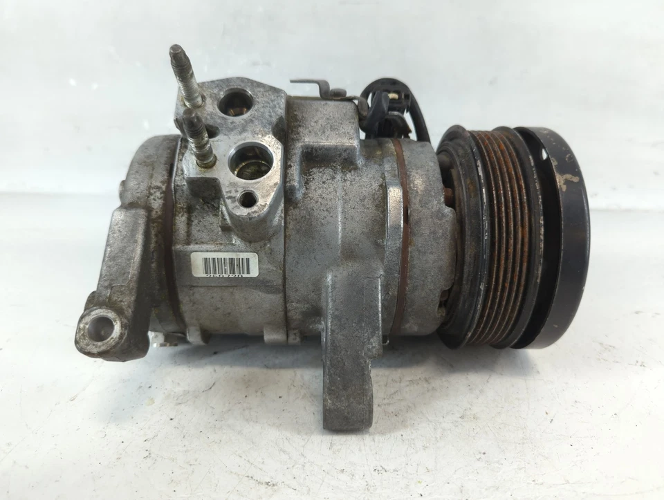 Оригинальный компрессор кондиционера кондиционера Jeep Grand Cherokee 2005-2007 годов выпуска T0MBT - Изображение 4 из 4