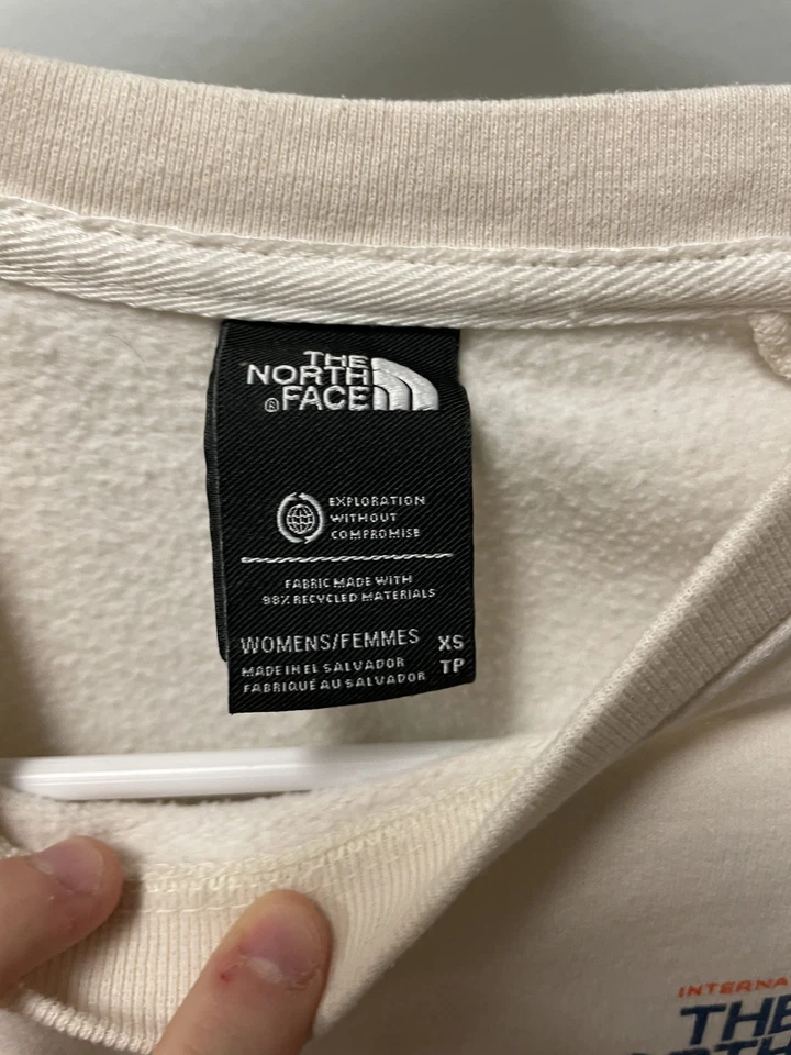 Женская толстовка Northface цвета слоновой кости с круглым вырезом и логотипом на спине - размер XS - Изображение 3 из 3