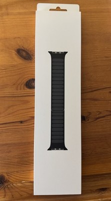 Apple Watch Midnight Leather Link Armband 45mm Größe S/M
