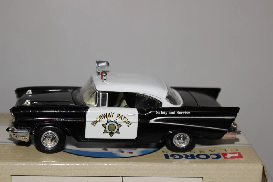 1993 Boxed 97396 CORGI CLASSICS Chevrolet Highway Patrol. Mint - Image 2 of 4