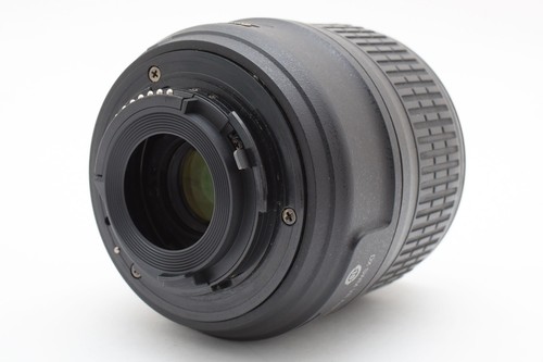 Lente Nikon AF-S DX Nikkor 18-55 mm F/3,5-5,6 G VR con tapas de Japón [casi c... - Imagen 5 de 12