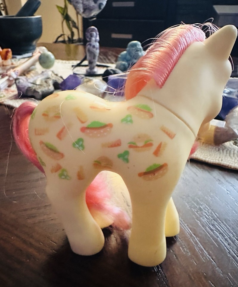 My Little Pony Munchy Twice As Fancy G1