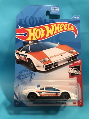 Hot Wheels Treasure Hunt Lamborghini Countach Police Car White