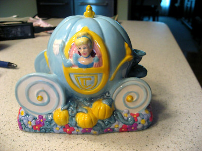 Vintage Disney Treasurecraft Cinderella in Pumpkin Carriage Porcelain Bank