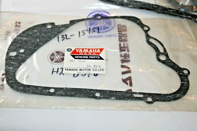 NOS Yamaha 66-67 YL1 70 AS2C 68 YAS1C Right Crankcase Cover Gasket 132-15451-00 NOS Yamaha 66-67 YL1 70 AS2C 68 YAS1C Right Crankcase Cover Gasket 132-15451-00