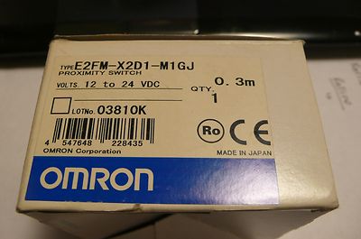 OMRON E2FM-X2D1-M1GJ-0.3M  PROXIMITY SWITCH 