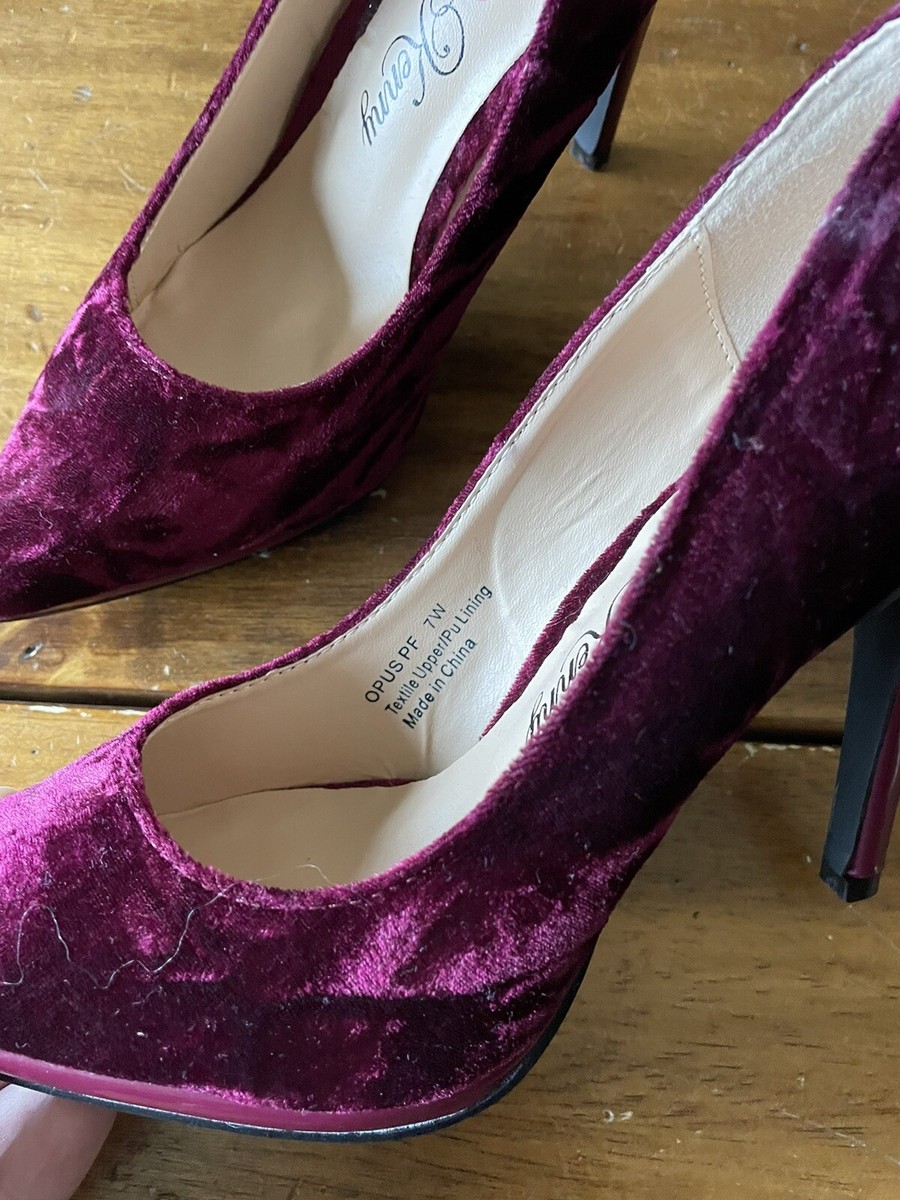 Penny Loves Kenny Bordeaux Crushed Velvet Pumps Heels Sz 7 W