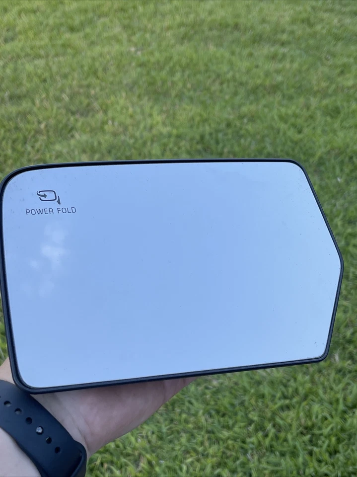 Espejo de vidrio para conductor Ford Expedition 2007-2011 también se adapta a Lincoln Navigator Foto 2 de 4