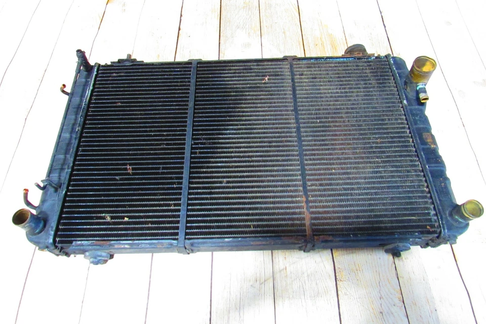 Conjunto de radiador Jaguar XJS V12 1984-90 usado ND Marston OEM USADO Foto 2 de 4