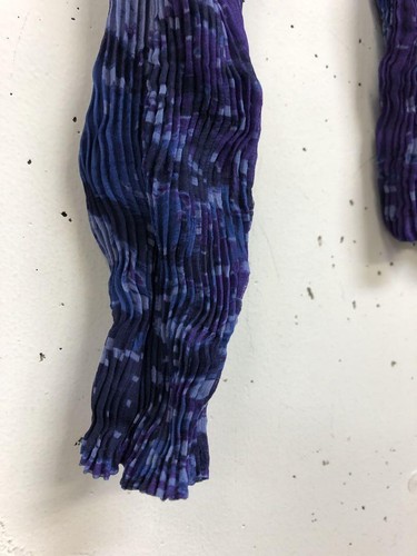 Camicetta reversibile Issey Miyake pieghe per favore - Foto 3 di 8