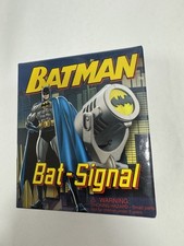Batman Bat-Signal Mega Mini Kit Light  48 Page Book DC Comics Running Press