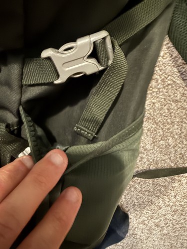 Sierra Designs Hiking Backpack Adjustable Outdoor Pack Pockets Medium Trail Camp - Picture 2 of 8