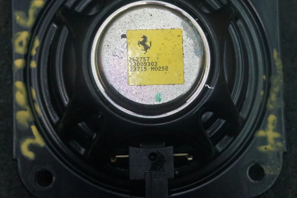 Radio Audio HiFi Sistema de Sonido Altavoz Tablero o Trasero 262757 OEM Ferrari 488 2016 Foto 3 de 3